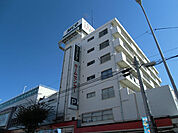 ライブピア鶴見店（406m）