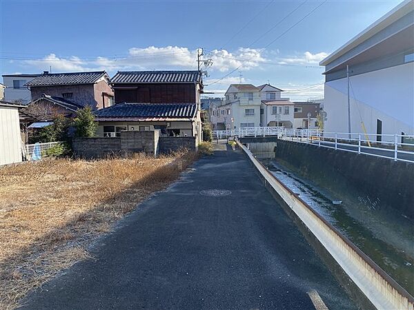 周辺を拡大表示