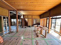 居間