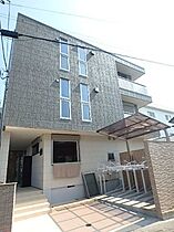 Ｍａｉｓｏｎ　Ｃｈａｒｌｏｔｔｅ  ｜ 埼玉県さいたま市大宮区上小町611-5（賃貸マンション1LDK・2階・43.49㎡） その1