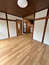 居間