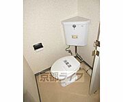 清潔感のあるトイレです