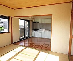 居間