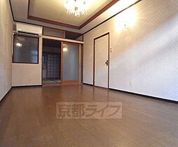 居間