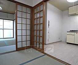 居間