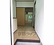 玄関先廊下です