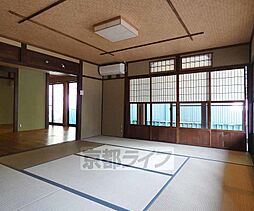居間