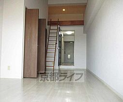 近鉄京都線 小倉駅 徒歩5分の賃貸マンション 5階1Kのリビング/ダイニング