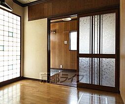 居間