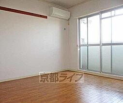 近鉄京都線 小倉駅 徒歩5分の賃貸マンション 1階1Kのリビング/ダイニング