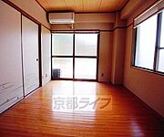 リノベーションされた洋室です。