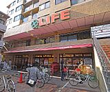 ライフ 西陣店まで242m 店内は広々としお買い物がしていただきやすいですよ。