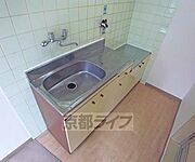 キッチンの別角度です。