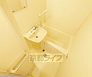 清潔感あるバスルーム