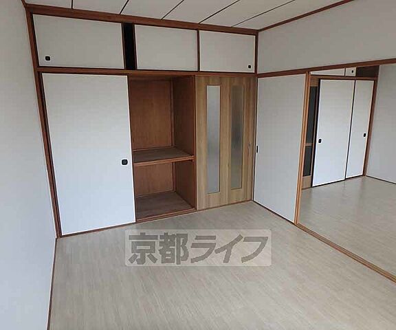 寝室