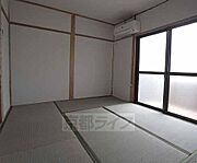懐かしい感じのお部屋です。