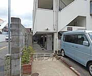 建物入口です。
