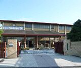 藤城小学校まで305m 活気溢れる小学校です。