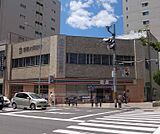セブンイレブン京都堀川四条店まで71m 四条堀川交差点のコンビニです。