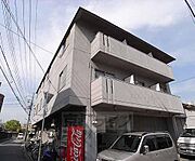 どっしりした造りですね。