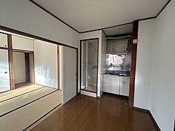 居間