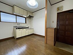 居間