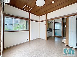 居間