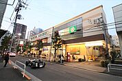 ライフ大崎百反通店（669m）