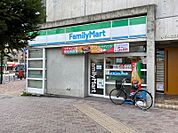 ファミリーマート品川大井三ツ又店（46m）