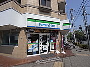 ファミリーマート 武蔵境二丁目店（213m）