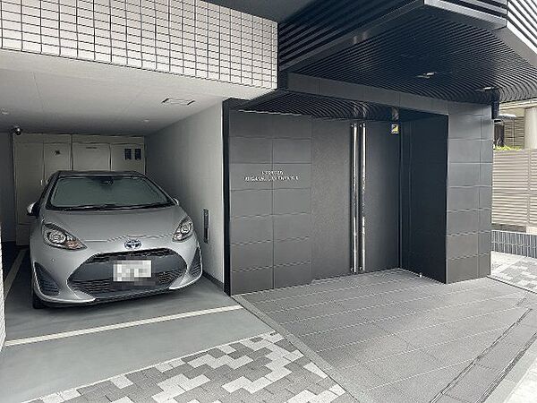 建物エントランス