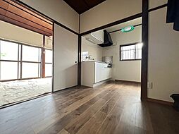 居間