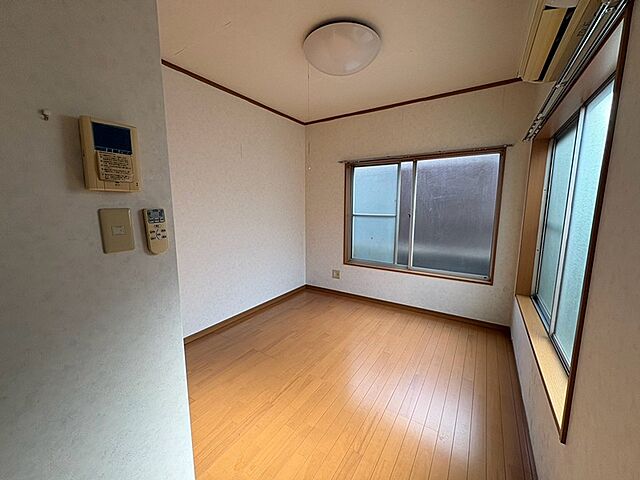 寝室