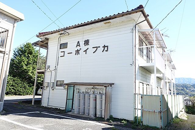 3 / 5