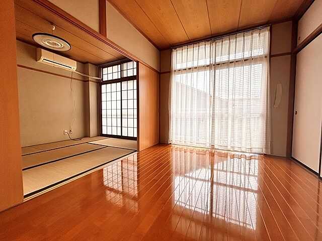 寝室