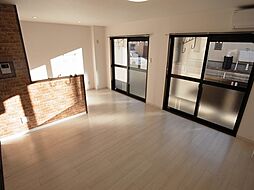 レザンヨシダA 102 1階1LDKのリビング/ダイニング