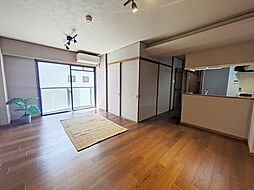居間