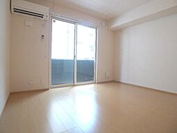 Arcobaleno 1階ワンルームのリビング/ダイニング