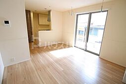 Chambreuil 1階1LDKのリビング/ダイニング