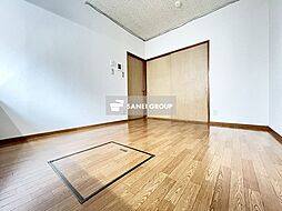 居間