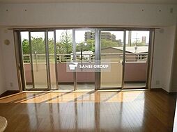 居間
