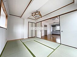 居間