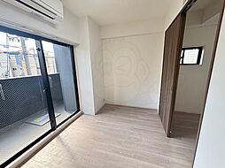 ワールドアイ大阪West Gate 10階1DKのリビング/ダイニング