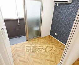 居間