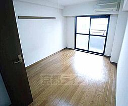 京都地下鉄東西線 椥辻駅 徒歩3分の賃貸マンション 7階1Kのリビング/ダイニング