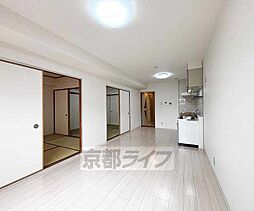 ラ・メゾン・ボヌール 207 2階3LDKのリビング/ダイニング