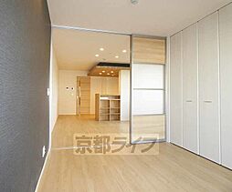 近鉄京都線 上鳥羽口駅 徒歩9分の賃貸アパート 1階1LDKのリビング/ダイニング