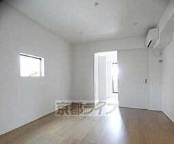 阪急京都本線 西院駅 徒歩11分の賃貸アパート 1階1LDKのリビング/ダイニング