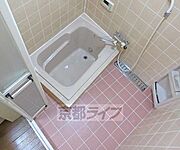 タイルが可愛い浴室です