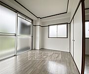 角部屋で2面窓のあります。